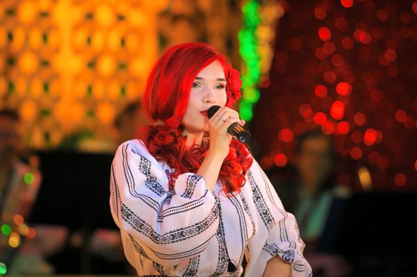 Alexandra_Penciu `HAI, HAI ROMANIA` Spectacol Album FOTO